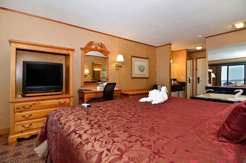 Best Western Plus Dockside Waterfront Inn Mackinaw City Tiện nghi bức ảnh